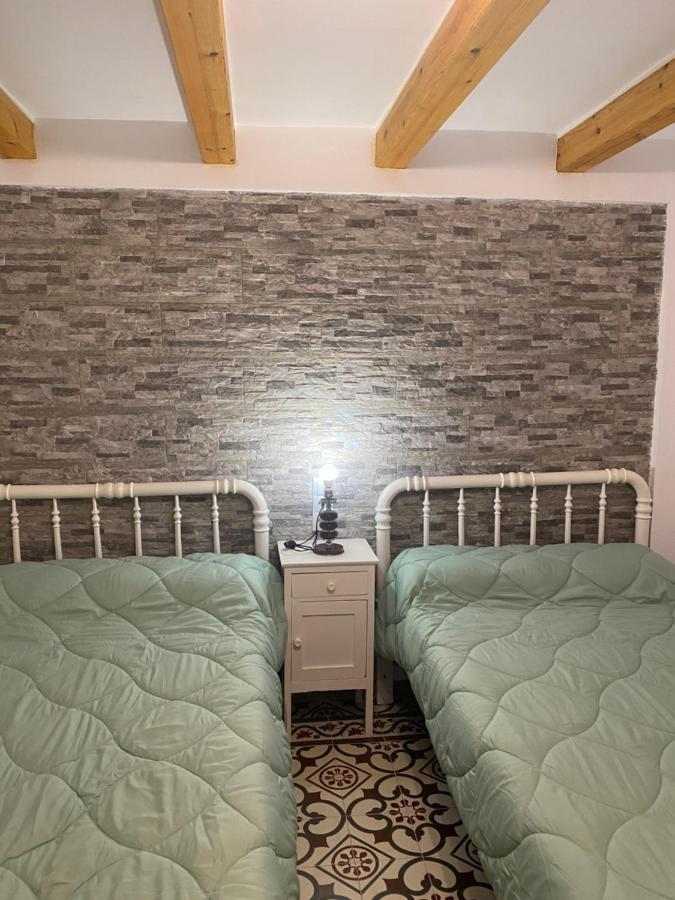 Cal Cap Xic Villa Castellfullit de Riubregos Kültér fotó